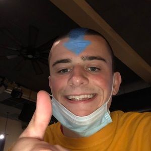 Meet your Posher, Riley